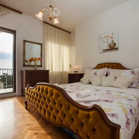 Apartamento Nina Suites With Sea View Podstrana